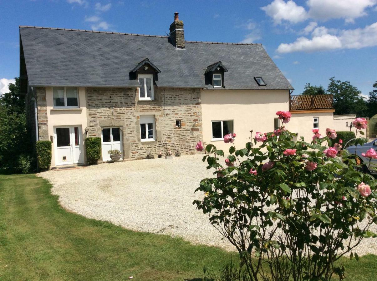 Maison La Touchardiere Barenton ภายนอก รูปภาพ